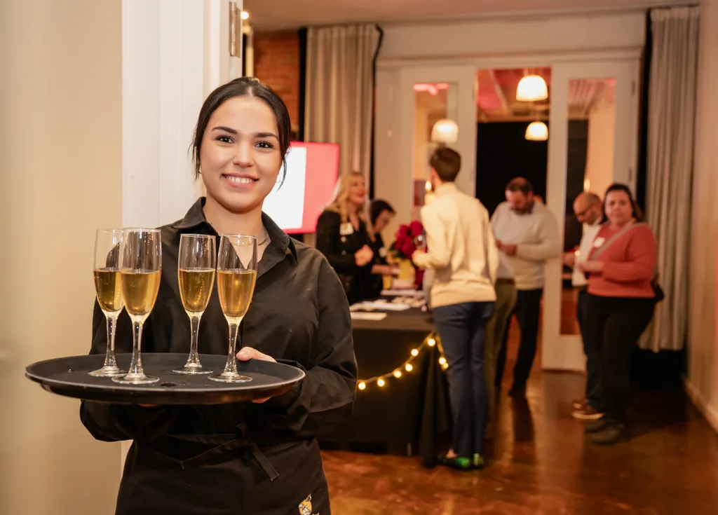 Soirée Vins et Fromages 2025 de l'ICSTA Québec